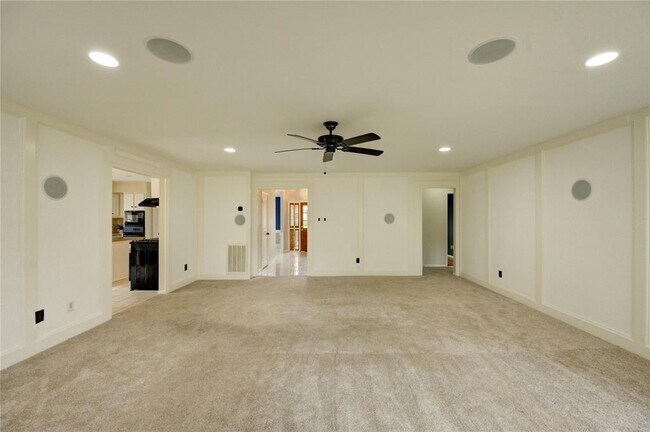 Building Photo - 1802 Cobblestone Ct