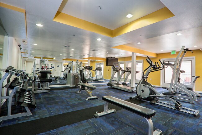 Building Photo - Allegro