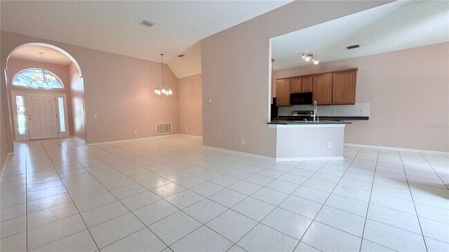 Building Photo - 4712 Mapletree Loop