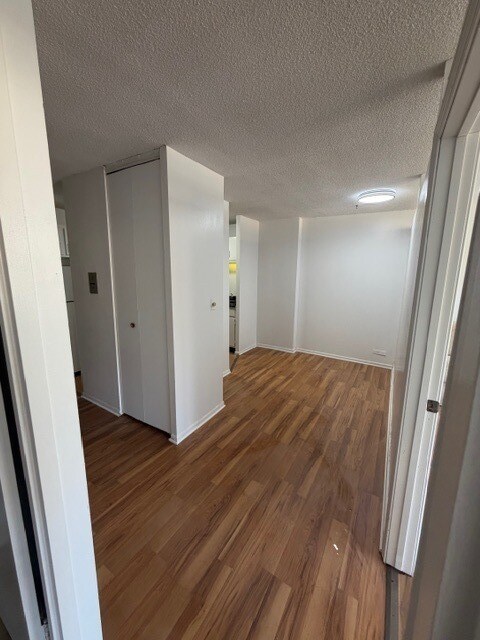 Building Photo - 5100 N Marine Dr