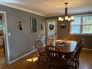 Building Photo - 6460 Eppard St