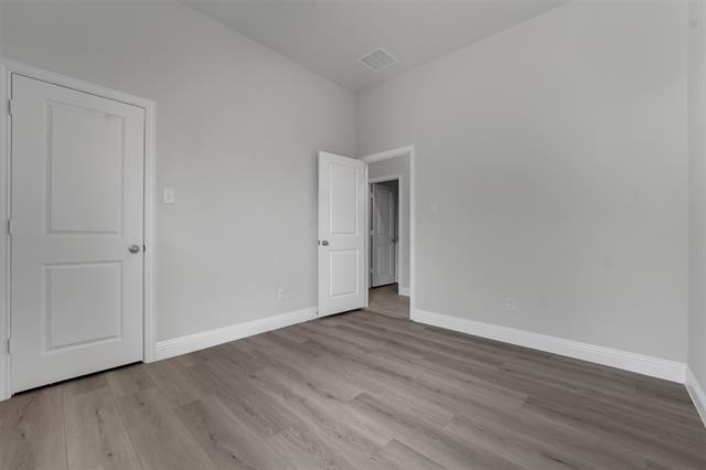 Building Photo - 3004 Cremini Fls