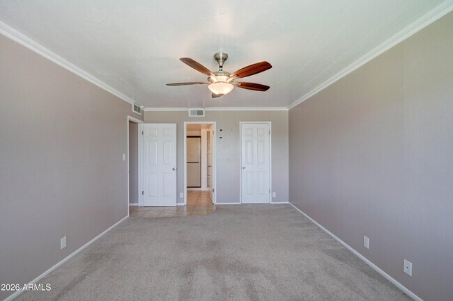 Building Photo - 7940 E Camelback Rd