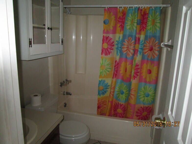 Building Photo - 12255 Van Loon Ave