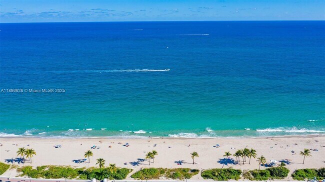 Building Photo - 312 SW 12th Ave