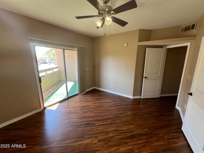 Building Photo - 1287 N Alma School Rd