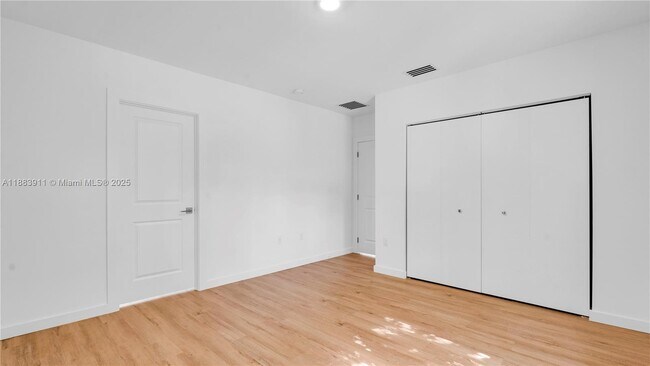 Building Photo - 18395 SW 103rd Ct