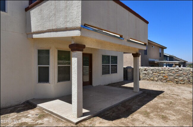 Building Photo - 253 Summerbrooke Ct