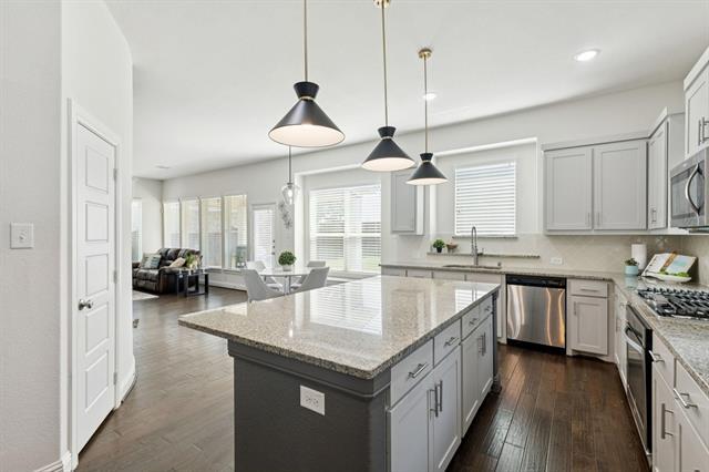 Building Photo - 716 Nathanael Greene Ct