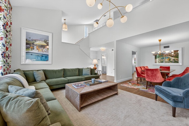 Building Photo - 11352 Briarwood Pl