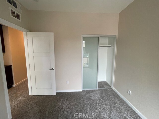 Building Photo - 501 W Maple Ave