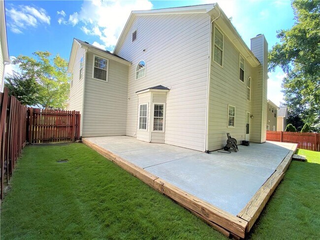 Building Photo - 4890 Weathervane Dr