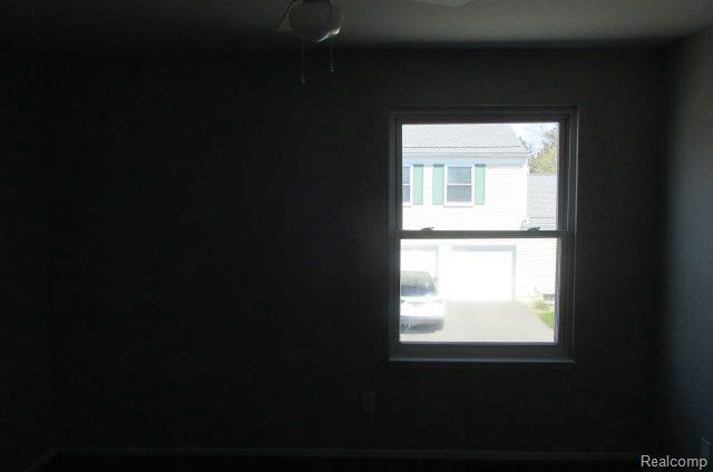 Building Photo - 207 Aqueduct Dr