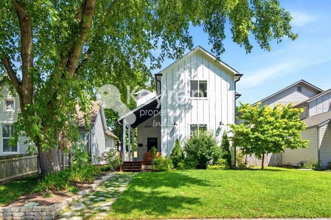 Building Photo - 849 N Temple Ave