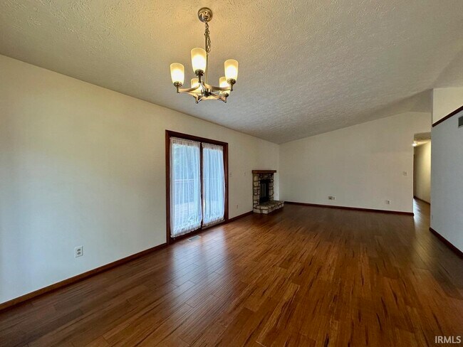 Building Photo - 1830 E Thornton Dr