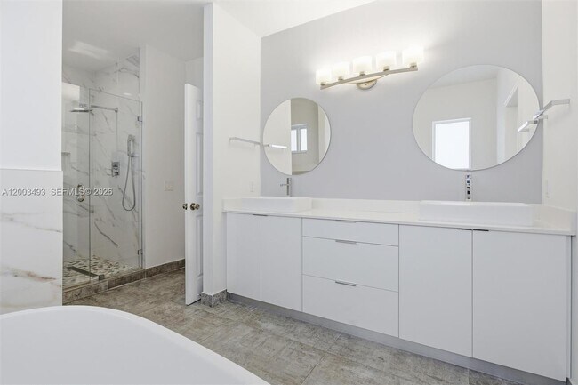 Building Photo - 12920 SW 143rd Terrace