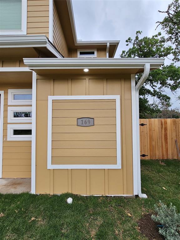 Building Photo - 169 Chickasaw