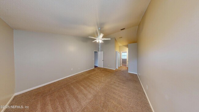 Building Photo - 236 Otterwood Ct