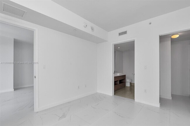 Building Photo - 1300 S Miami Ave
