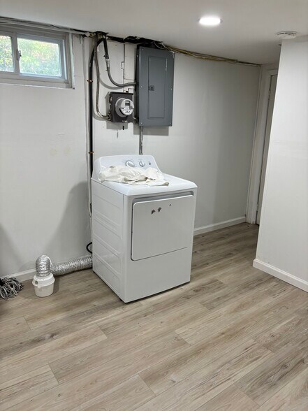 Building Photo - 4514 Saint Georges Ave