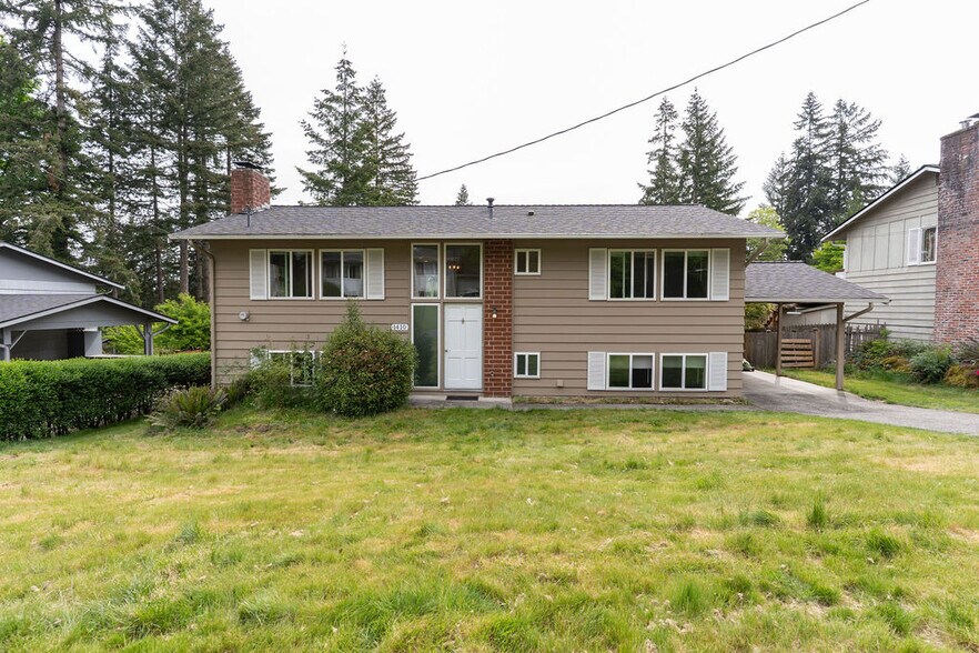 Building Photo - 1410 150th Ave SE