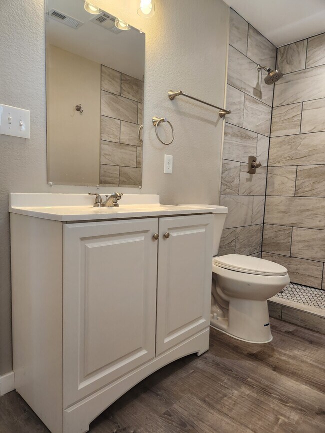 Building Photo - 4687 US-85