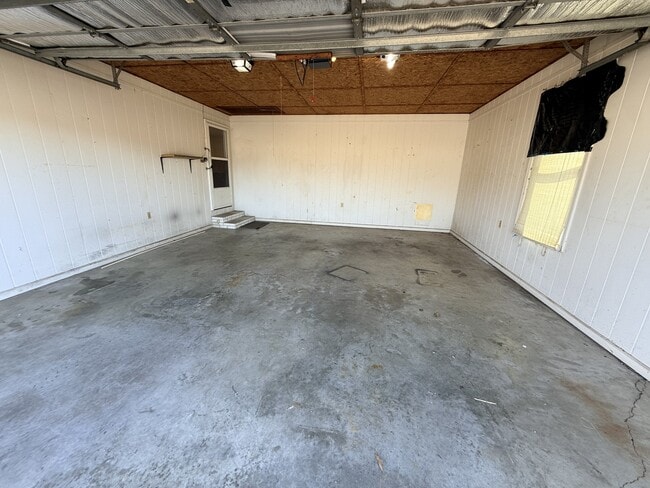 Building Photo - 23850 TN-22