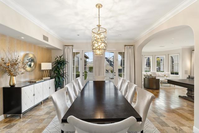 Building Photo - 6152 Avenida Del Duque