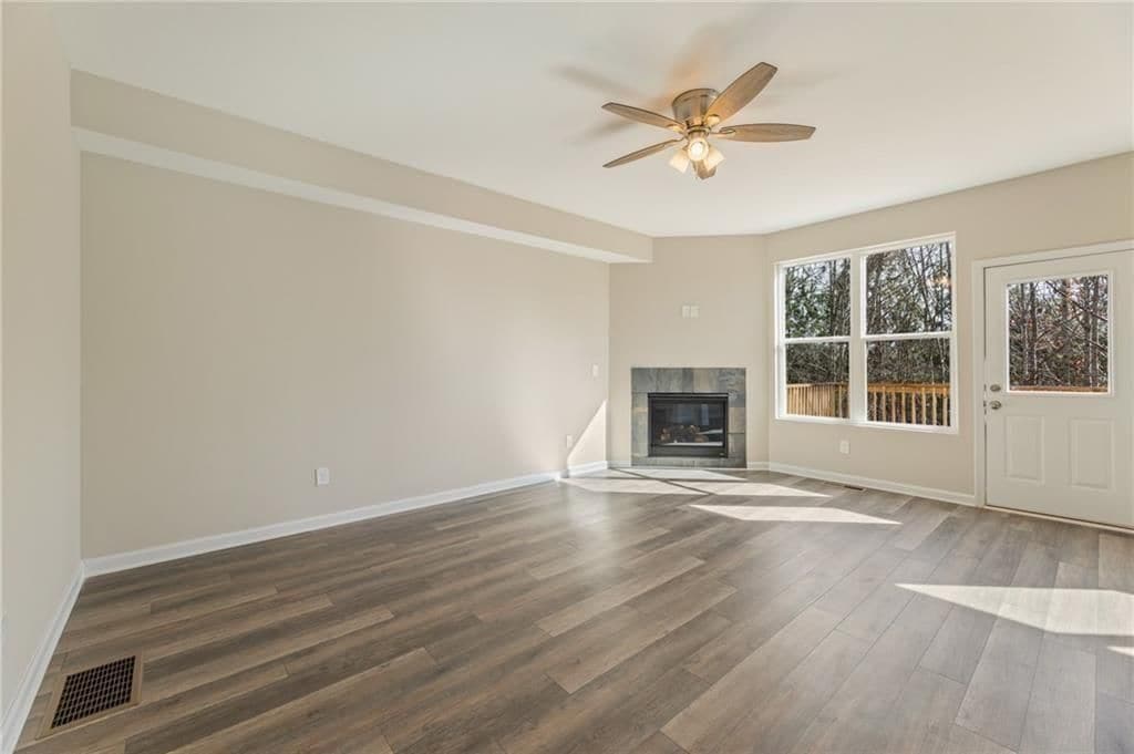 Building Photo - 978 Valley Rock Dr