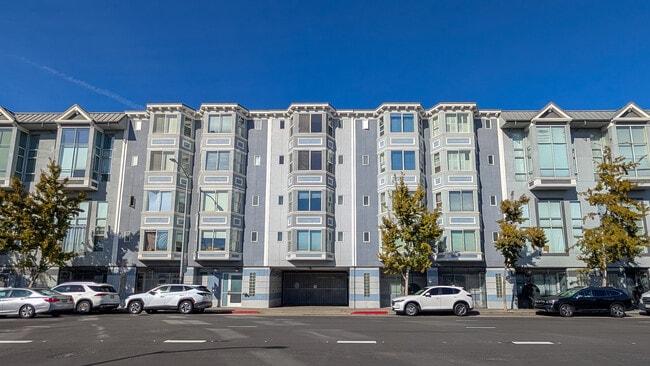 Primary Photo - 950 Harrison St