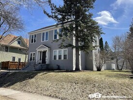 Building Photo - 972 Ashland Ave