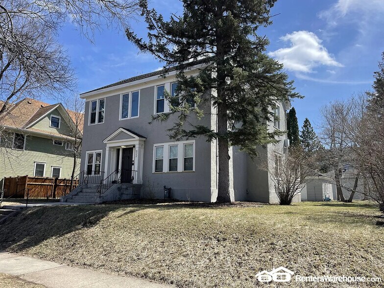 Primary Photo - 972 Ashland Ave