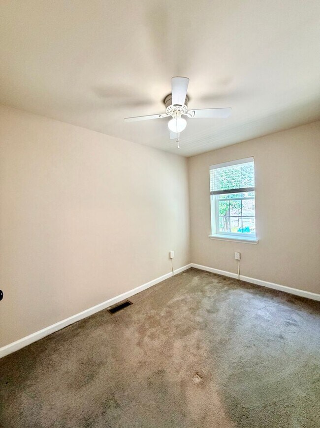 Building Photo - 4119 Brandywine St