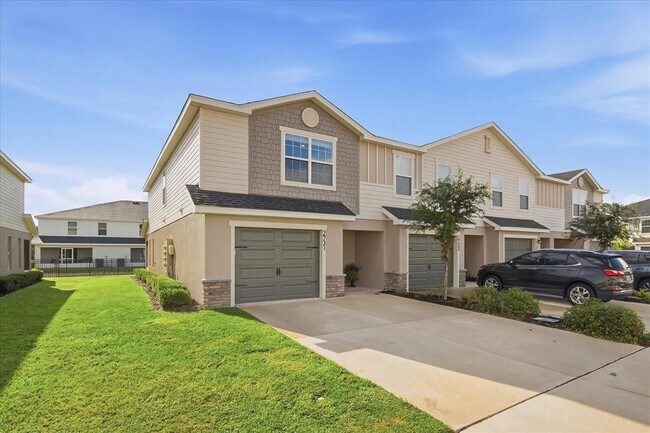 Building Photo - 2731 Idyll Lks Cir