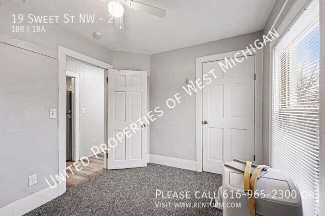 Building Photo - 19 Sweet St NW