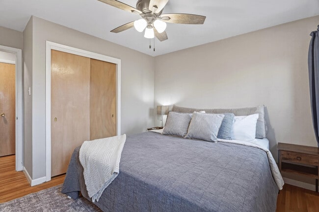 Building Photo - 208 Westridge Dr