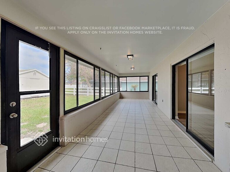 Building Photo - 5517 Highlands Vue Ln