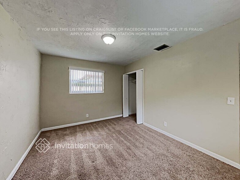 Building Photo - 4913 McKinley St