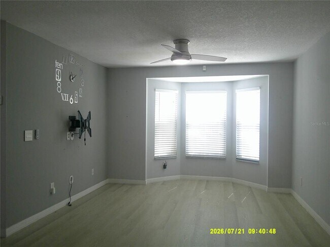 Building Photo - 86 Veracruz Ave