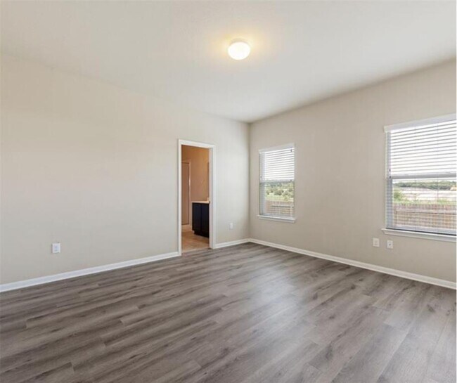 Building Photo - 9912 Baden Ln