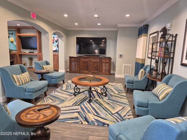 Building Photo - 8539 Gate Pkwy W