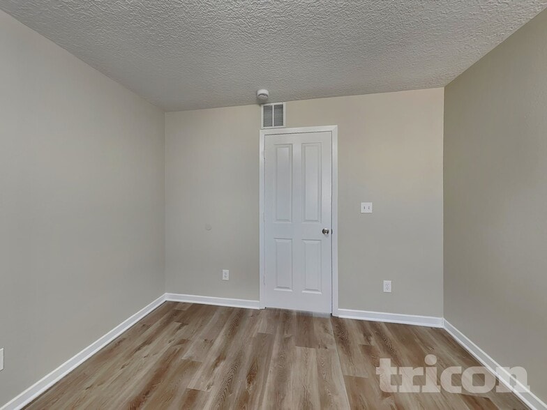 Building Photo - 2201 Coba Rd SE