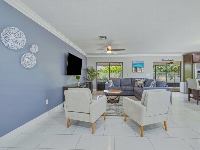 Building Photo - 1127 Sea Pines Way