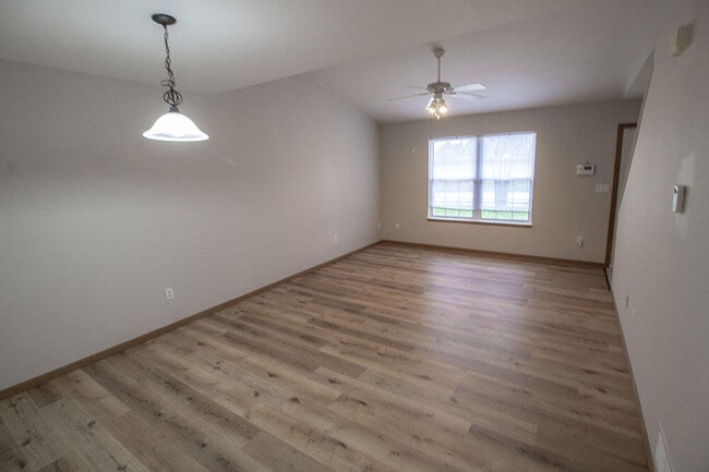 Building Photo - 1516 Citadel Dr