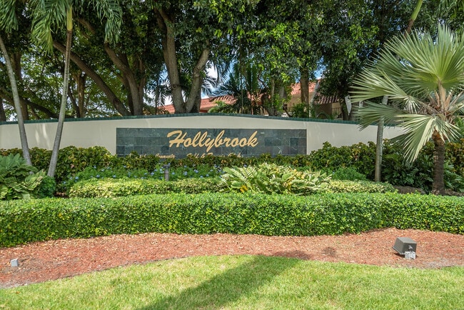 Building Photo - 681 S Hollybrook Dr