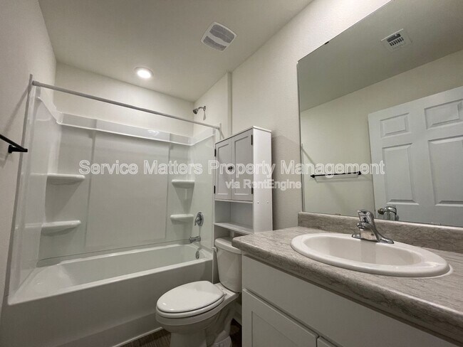 Building Photo - 6521 June Bug Dr