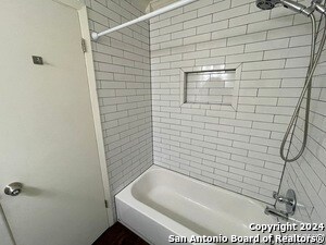 Building Photo - 9238 Ridge Br