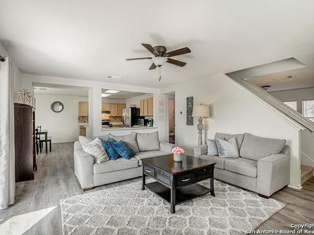 Building Photo - 7822 Encanto Vis Dr