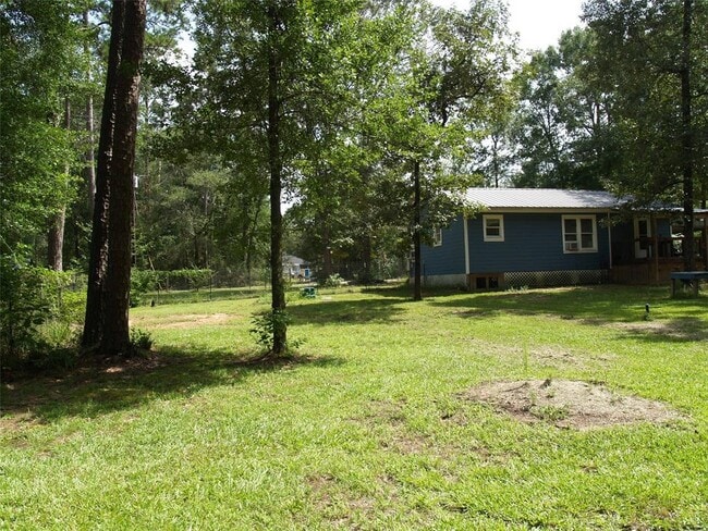 Building Photo - 11131 Woodside Dr