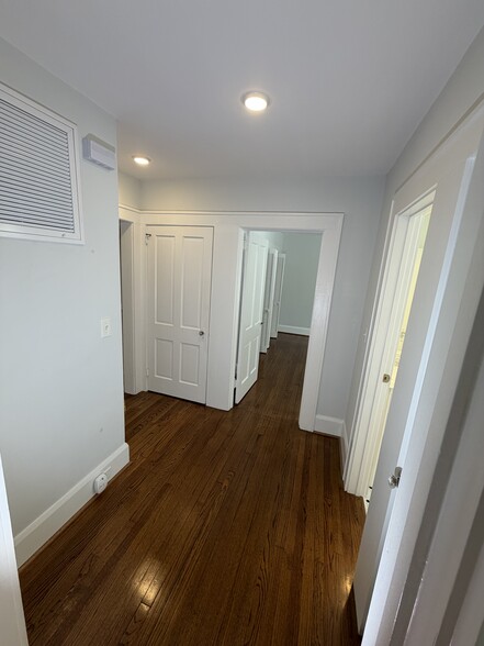 Building Photo - 41 A Smith St